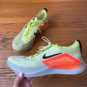 Nike Mens Zoom Fly 4 Barely Volt CT2392-700 Yellow Size 14